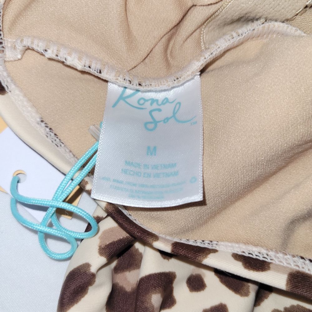 Kona Sol Size Medium Leopard Print Wrap Belt One Piece Swimsuit NEW - Picture 5 of 8
